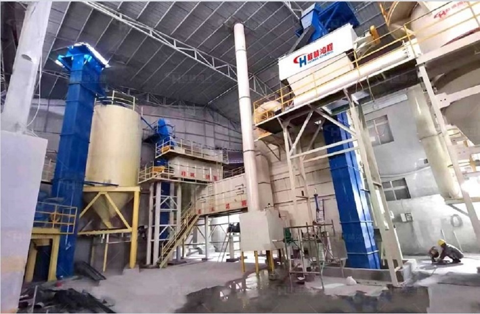 時產(chǎn)10噸智能環(huán)保氫氧化鈣生產(chǎn)線